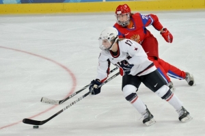 USA-Womens-Hockey-Olympics-4